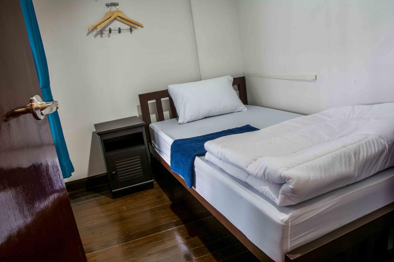 Traveller Hostel Chanthaburi (Adults Only) Kültér fotó